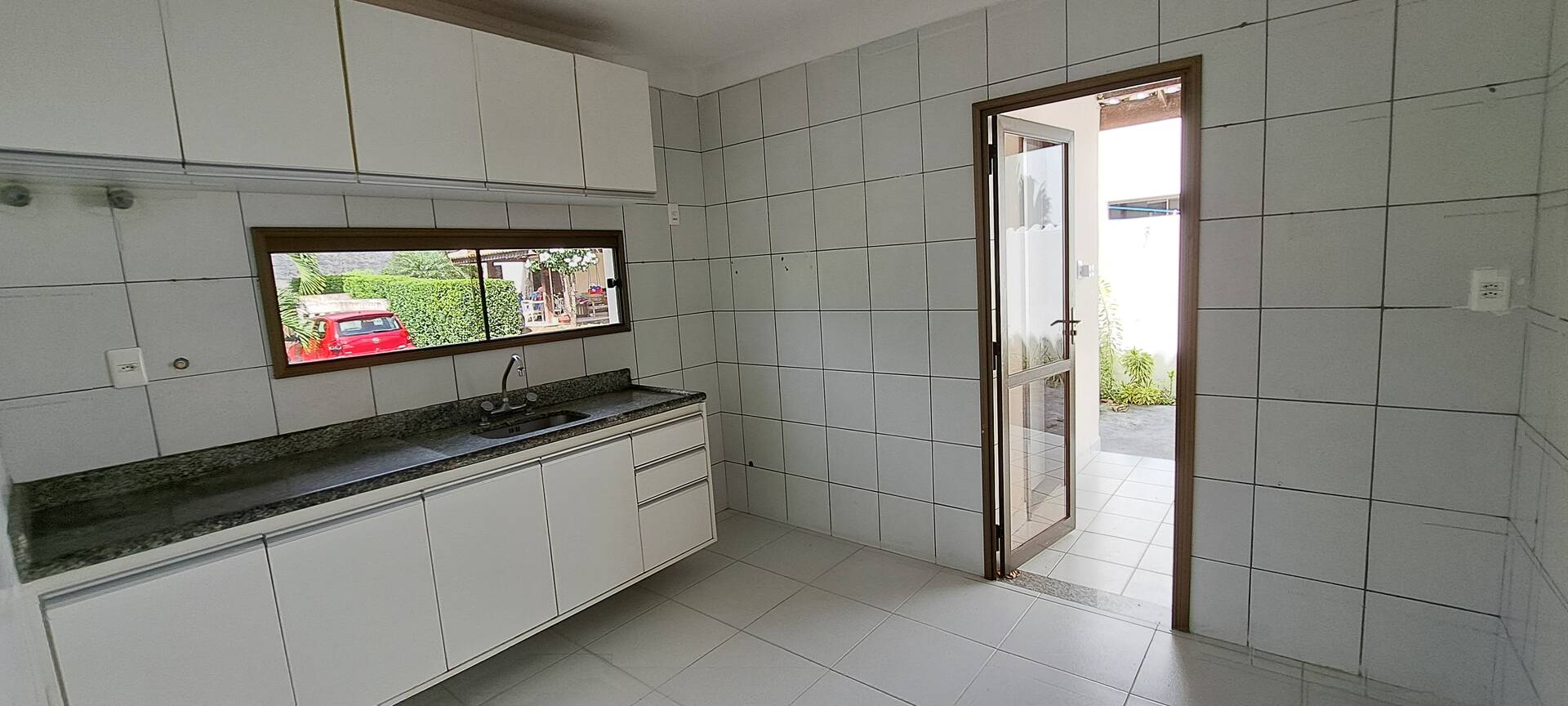 Casa para alugar com 4 quartos, 125m² - Foto 6