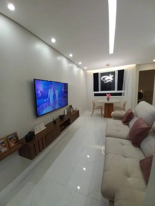Apartamento à venda com 2 quartos, 45m² - Foto 1