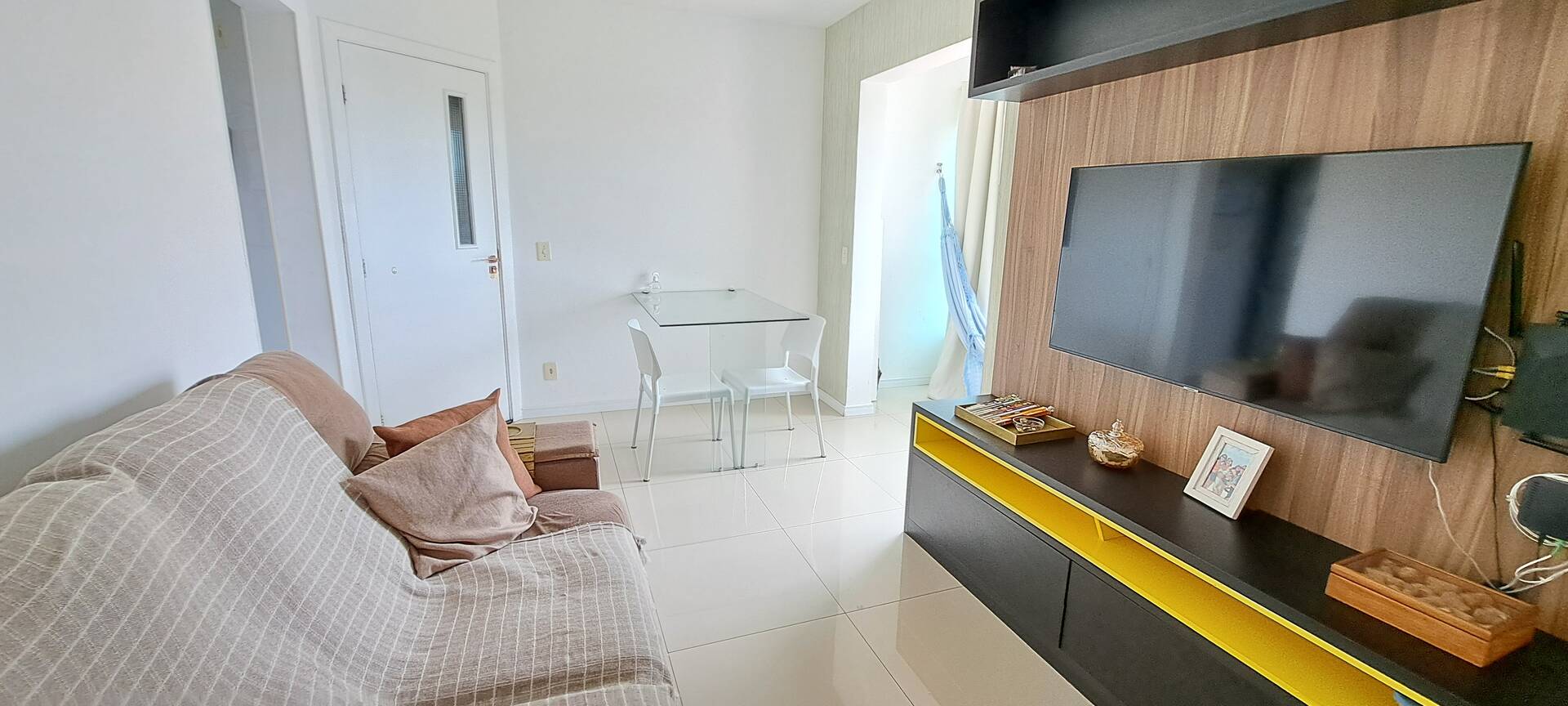 Apartamento à venda com 3 quartos, 62m² - Foto 2