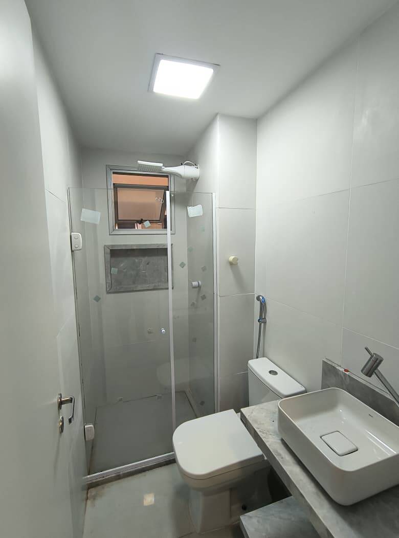 Apartamento à venda com 2 quartos, 64m² - Foto 12