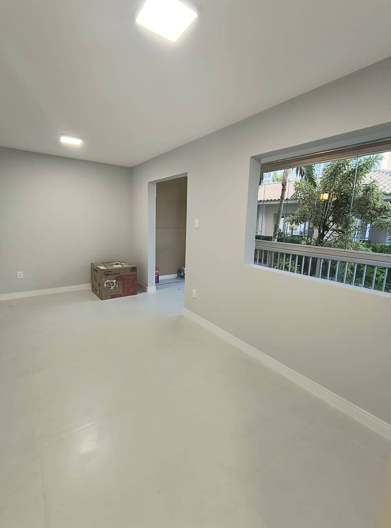 Apartamento à venda com 2 quartos, 64m² - Foto 5