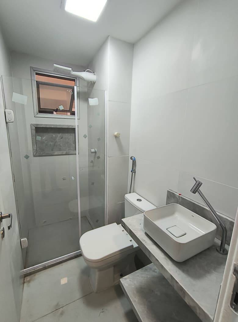 Apartamento à venda com 2 quartos, 64m² - Foto 11