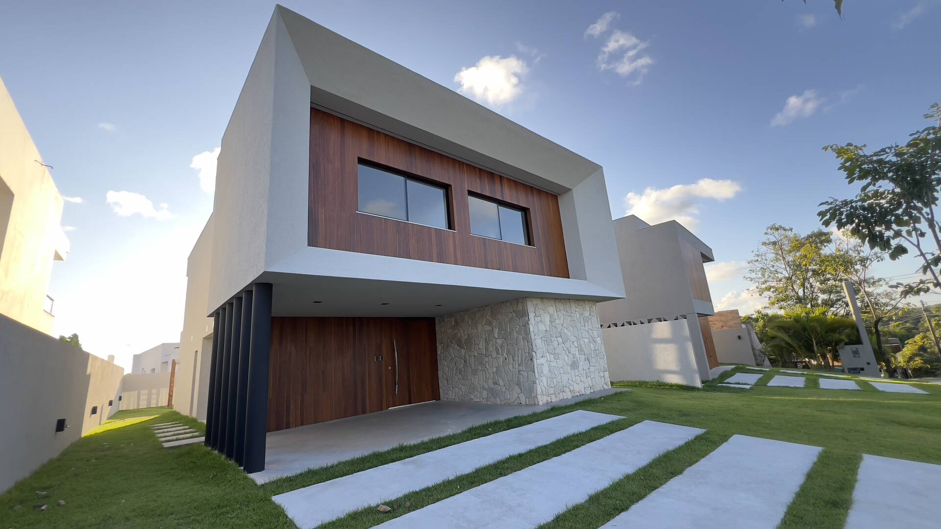 Casa à venda com 4 quartos, 280m² - Foto 5
