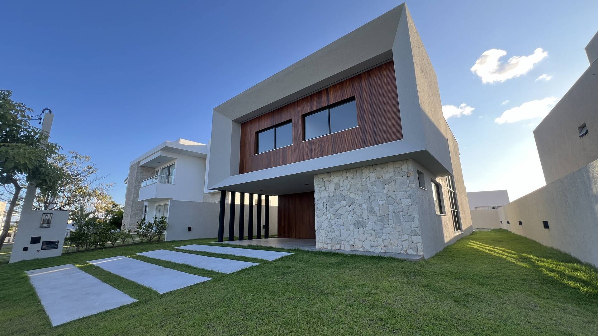Casa à venda com 4 quartos, 280m² - Foto 9