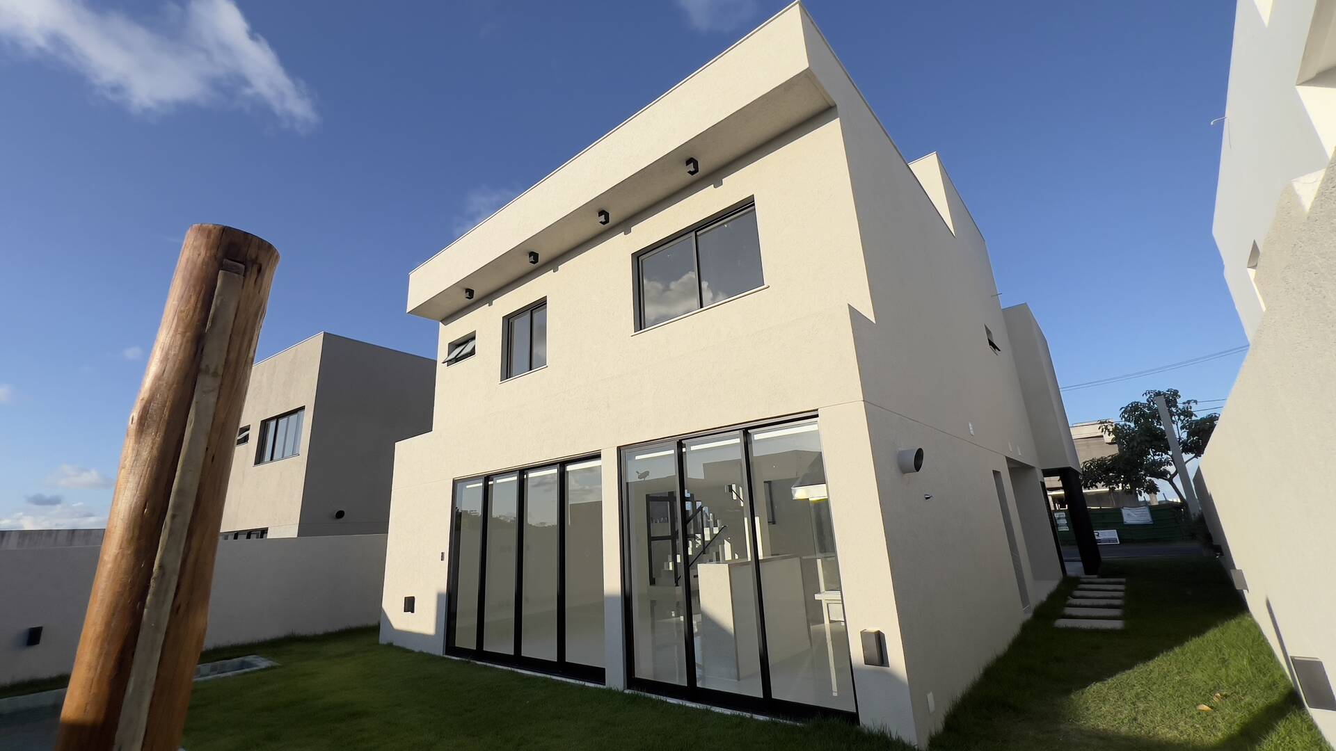 Casa à venda com 4 quartos, 280m² - Foto 11