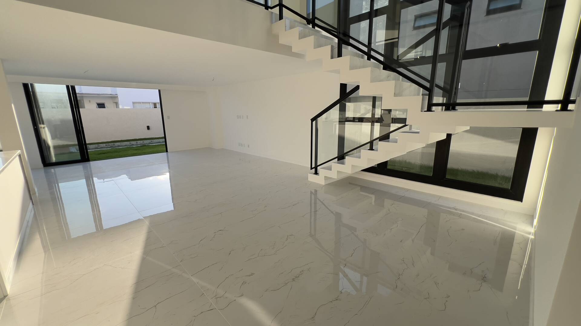 Casa à venda com 4 quartos, 280m² - Foto 35