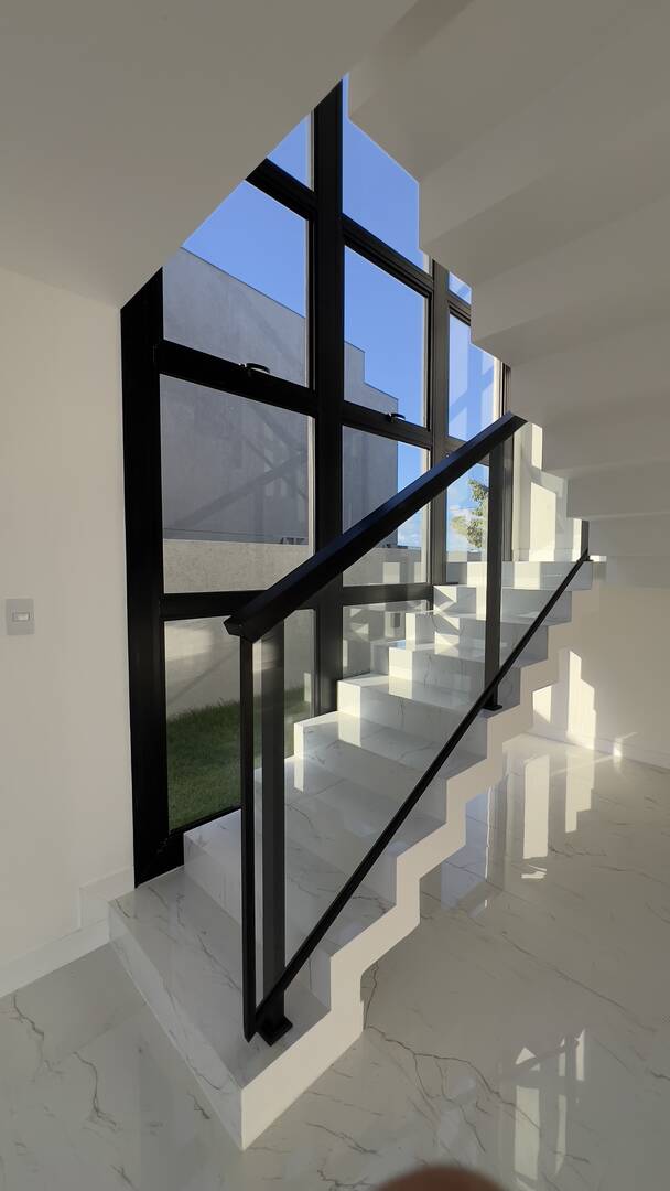 Casa à venda com 4 quartos, 280m² - Foto 36