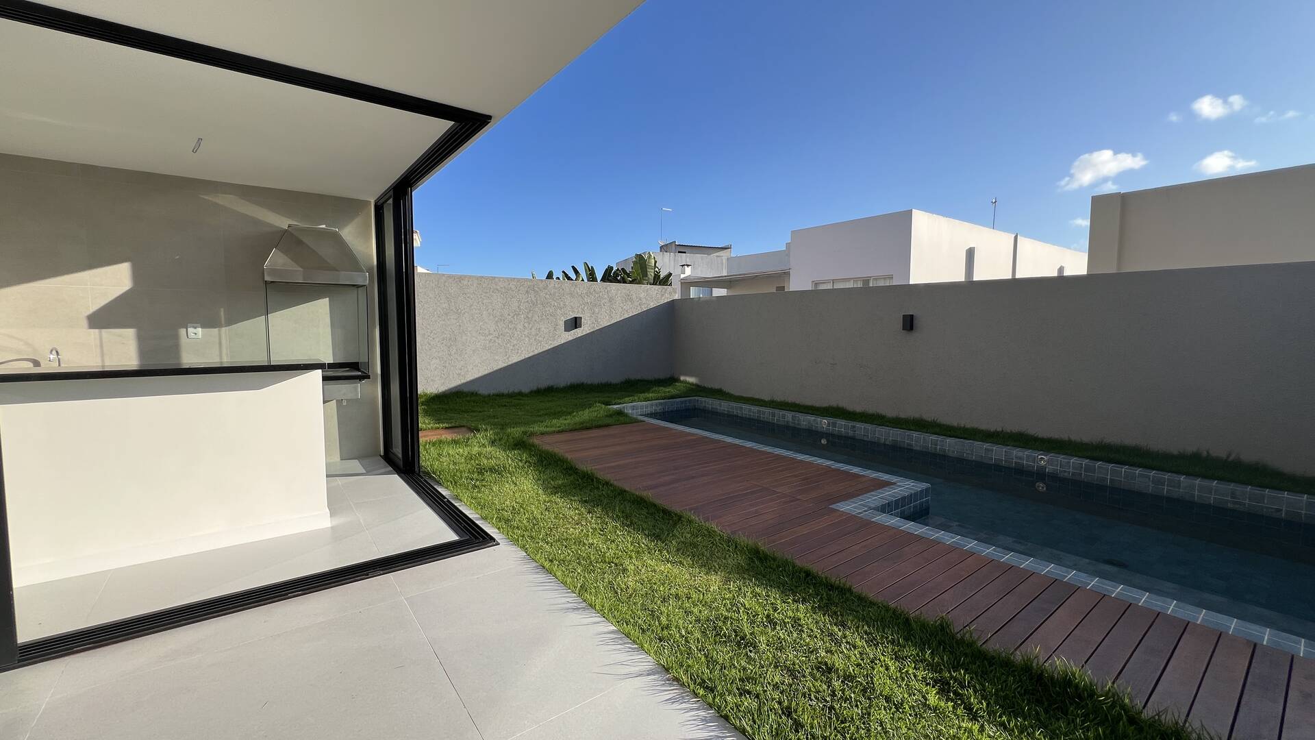 Casa à venda com 4 quartos, 294m² - Foto 14