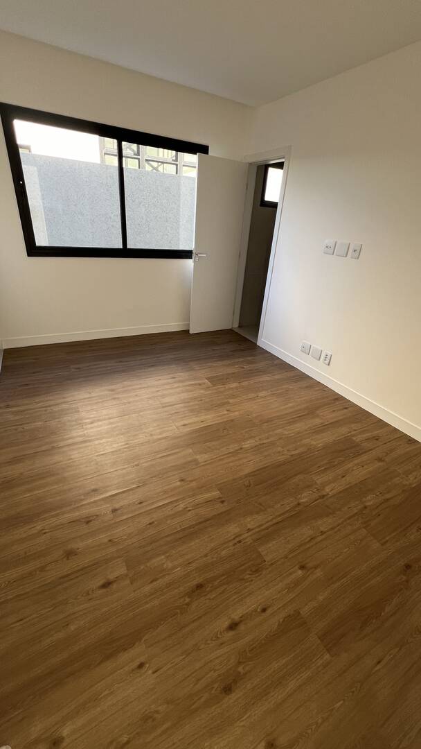 Casa à venda com 4 quartos, 294m² - Foto 31