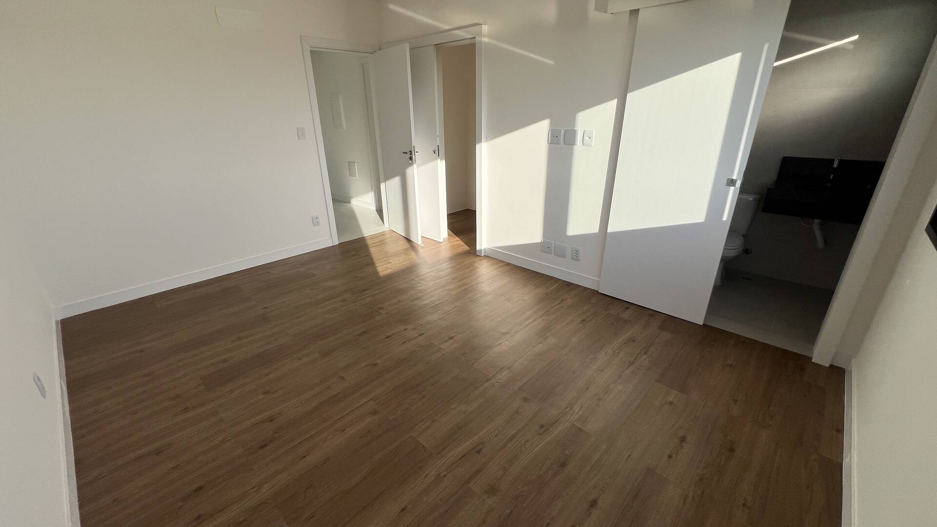 Casa à venda com 4 quartos, 294m² - Foto 33