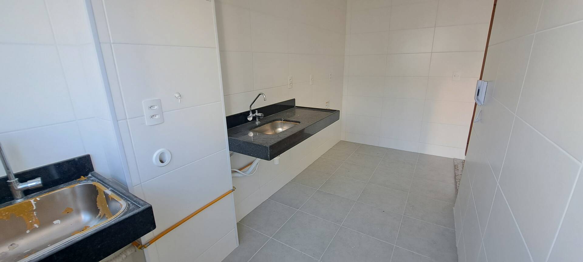 Apartamento à venda com 2 quartos, 45m² - Foto 11