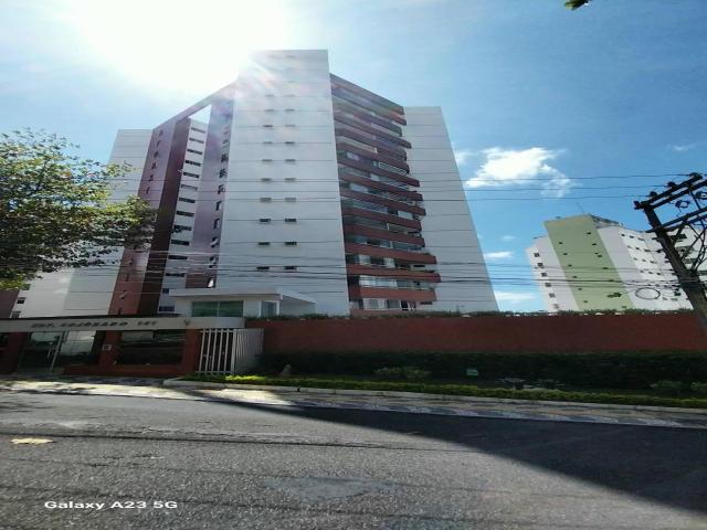 #110 - Apartamento para Venda em Salvador - BA - 2