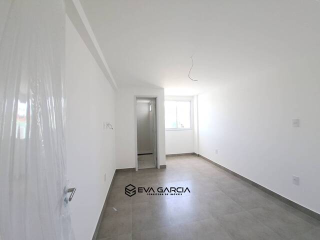 Apartamento para Venda em Lauro de Freitas - 3