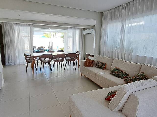Casa para Locação em Camaçari - 4