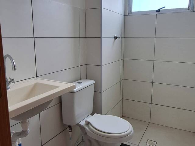 Apartamento para Venda em Camaçari - 5