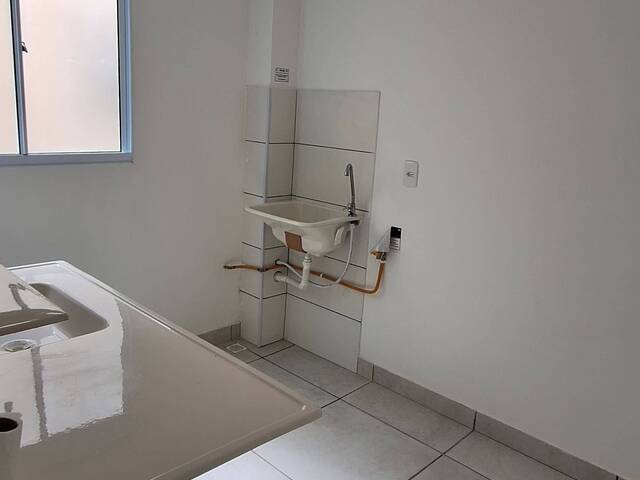 Apartamento para Venda em Camaçari - 4