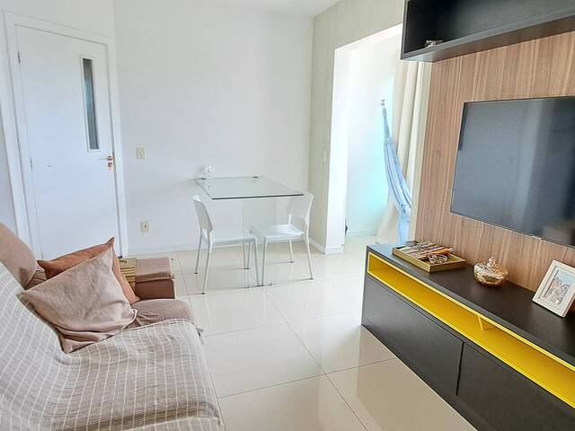 #210 - Apartamento para Venda em Camaçari - BA - 2