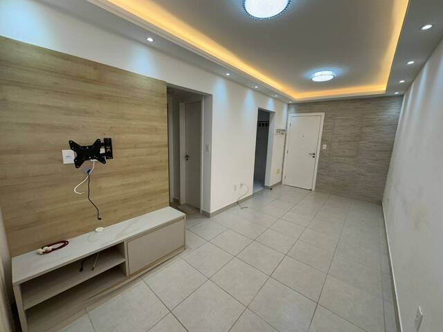 Apartamento para Venda em Lauro de Freitas - 4