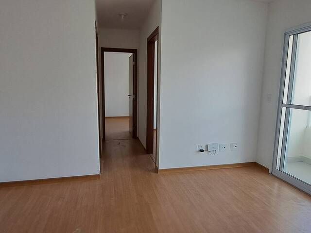 #216 - Apartamento para Venda em Lauro de Freitas - BA